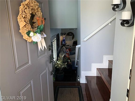 4th image of 9753 Sandybuck Ct