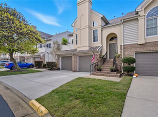 1043 Hanson Way, Virginia Beach, VA 23454