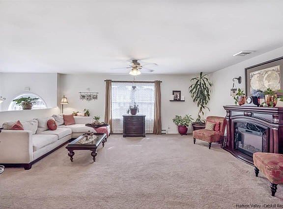 5th image of 88 Canterbury Dr