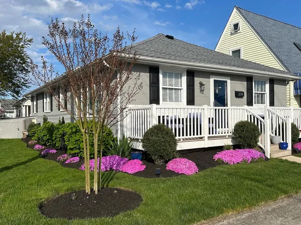 219 N Hanover Ave, Margate, NJ 08402