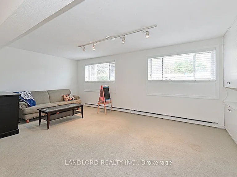 88 Carmichael Ave — Photo 18