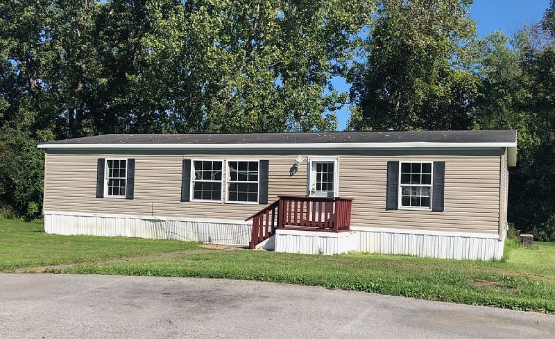 2nd image of 3218 Burnham Ct