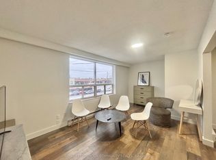 2475 Dufferin St #4, Toronto, ON M6B 3P9