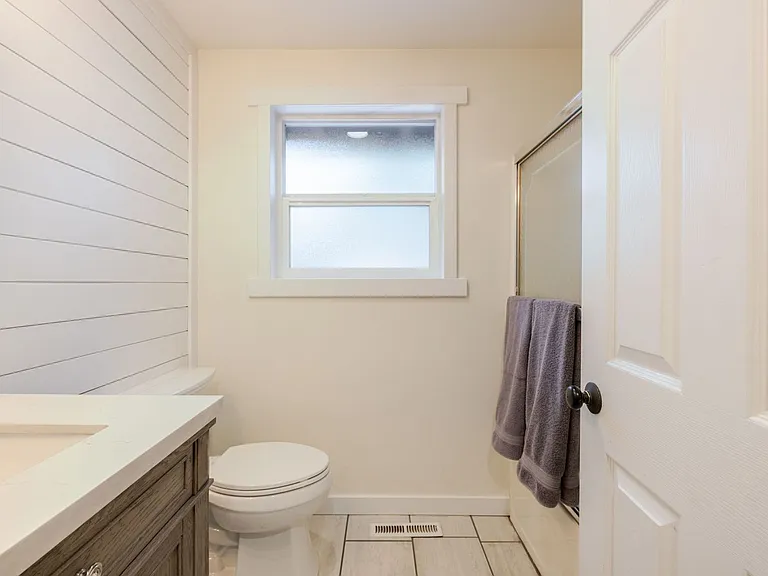 2352 NW Marken Pl — Photo 31