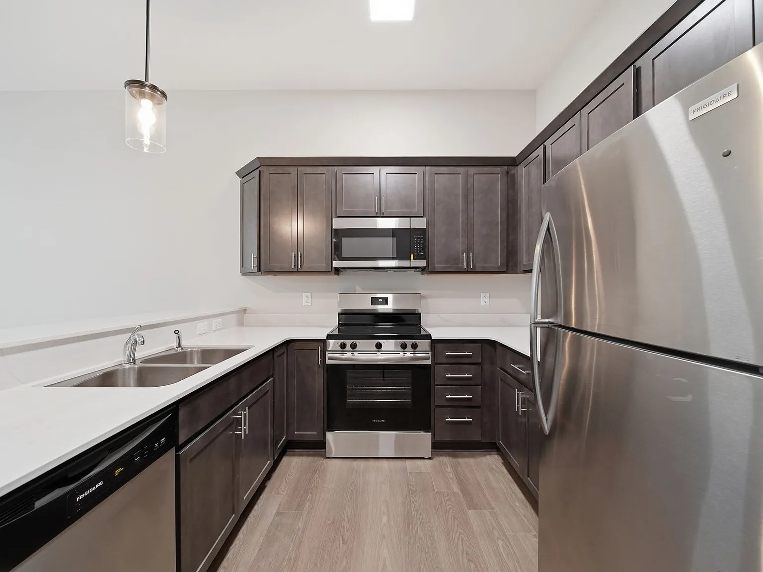 Park House - Residential - 201 — Photo 2
