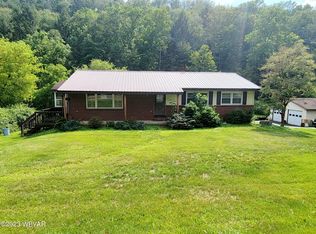 953 Daughertys Run Rd, Williamsport, PA 17701