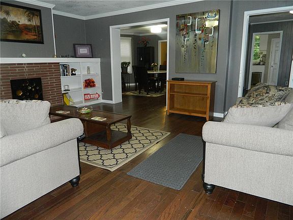 5th image of 4116 Campbell St