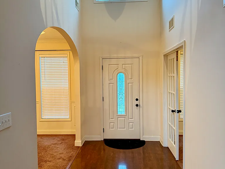 937 Jouett Creek Dr — Photo 3