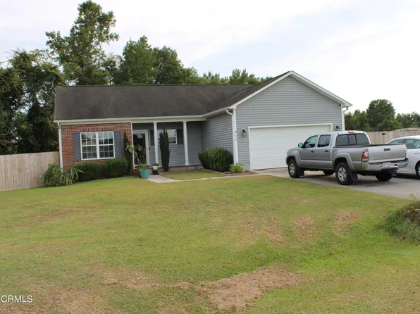 204 Chandler Court, Maysville, NC 28555