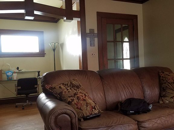 Office space within LR