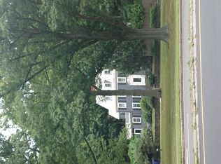 160 Dudley Rd, Newton, MA 02459