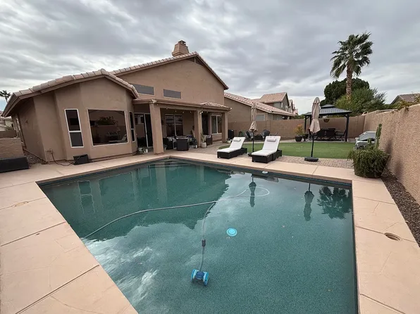 3136 E Brookwood Ct, Phoenix, AZ 85048