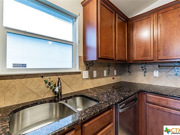 5th image of 4910 Lions Gate Ln