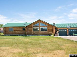 2 Sugar Pine St, Lander, WY 82520