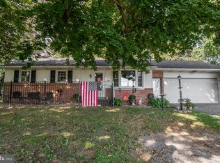 2833 Butter Rd, Lititz, PA 17543