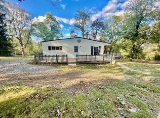 1302 Airport Rd, Aliquippa, PA 15001