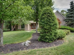 774 Waldens Pond Rd, Albany, NY 12203