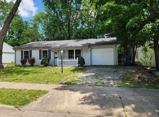 9 Scarlet Dr, Belleville, IL