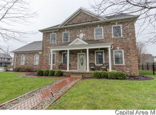 3810 Tamarak Dr, Springfield, IL 62712