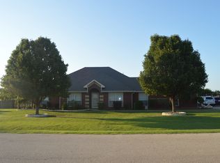 5008 Rancho Verde Pkwy, Crowley, TX 76036