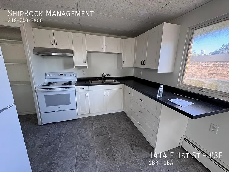 1414 E 1st St #3E — Photo 3