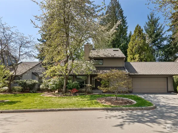 1713 159th Avenue NE #8, Bellevue, WA 98008