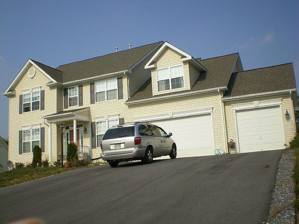 Driveway can hold 6 cars!