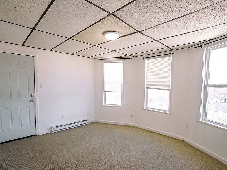 32 Granite St #3 — Photo 5