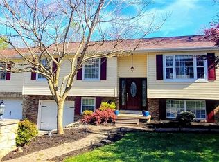 204 Willow St, Elkview, WV 25071