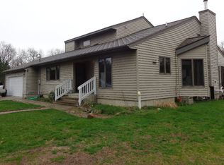 1790 E Dexter Trl, Dansville, MI