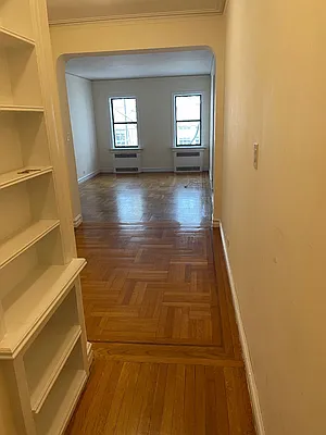 Rented by JMG Properties | media 25