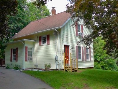 4 Walnut St, Brookfield, MA, 01506