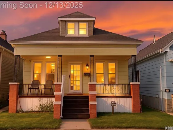 11697 Moran St, Hamtramck, MI 48212