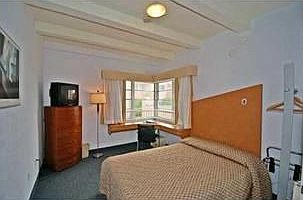 1st image of 4130 Collins Ave #401