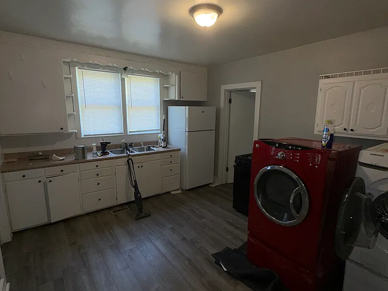 552 Mitchell St #A — Photo 7