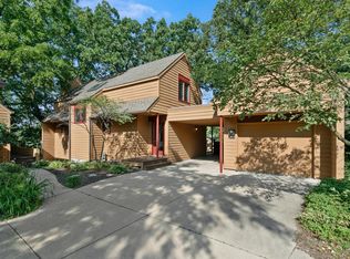 321 Glenthistle Ct #321, Madison, WI 53705