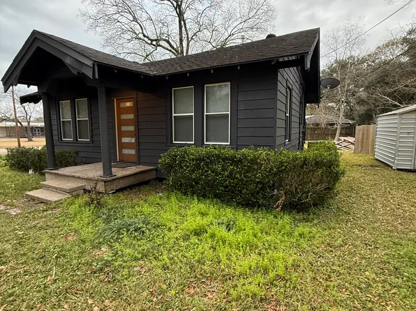 8265 McLean St, Beaumont, TX 77707
