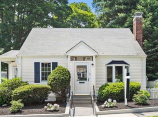 10 Roland St, Medford, MA 02155