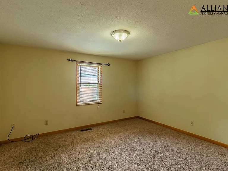 1517 Fair Ln — Photo 20