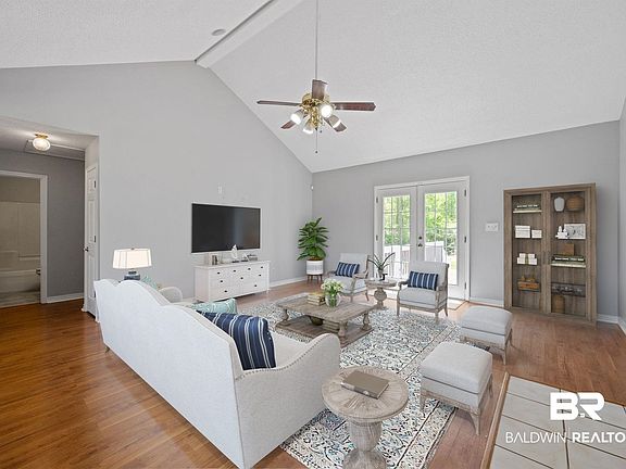 4th image of 12132 Bromley Rd