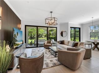 16348 Viansa Way #102, Naples, FL 34110