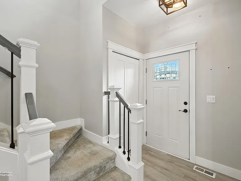 3452 W Charlies Ridge Dr — Photo 2