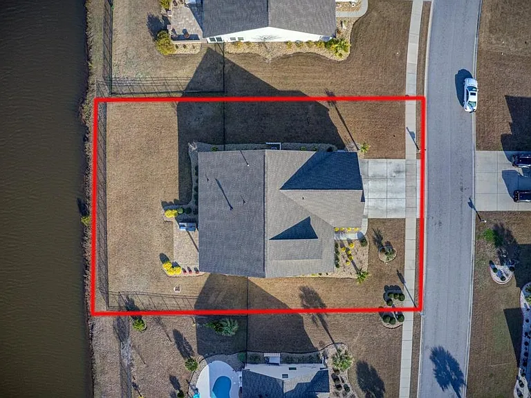 1208 Ficus Dr — Photo 38