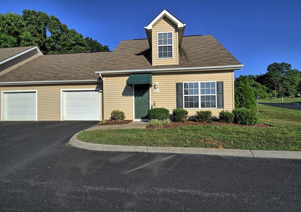 1st image of 401 Stratford Ct #0