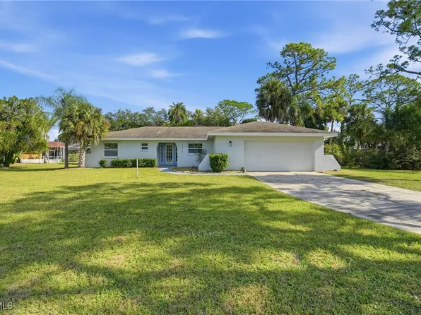 13724 River Forest Dr, Fort Myers, FL 33905