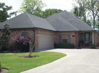 115 Woodburn Dr, Houma, LA 70364