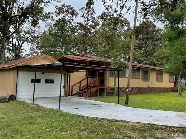 234 E Yaupon Oak, Onalaska, TX 77360