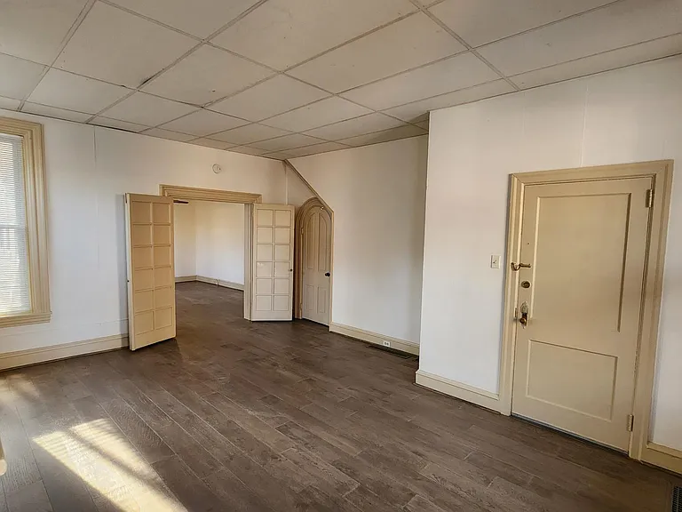 116 N Pine St #1 — Photo 2