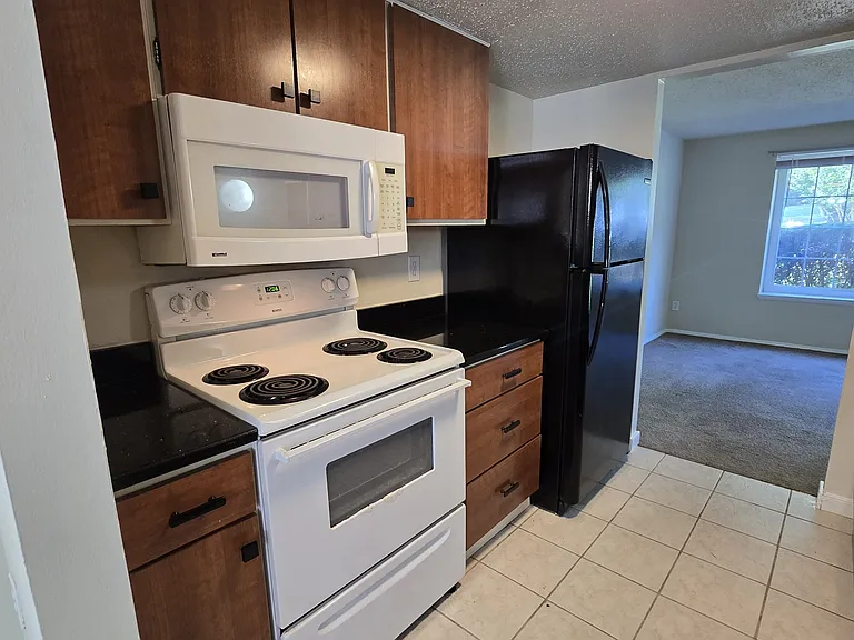 10954 Greenaire Pl — Photo 10