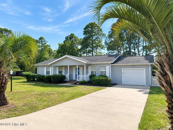 1093 Harbor Dr SW, Calabash, NC 28467